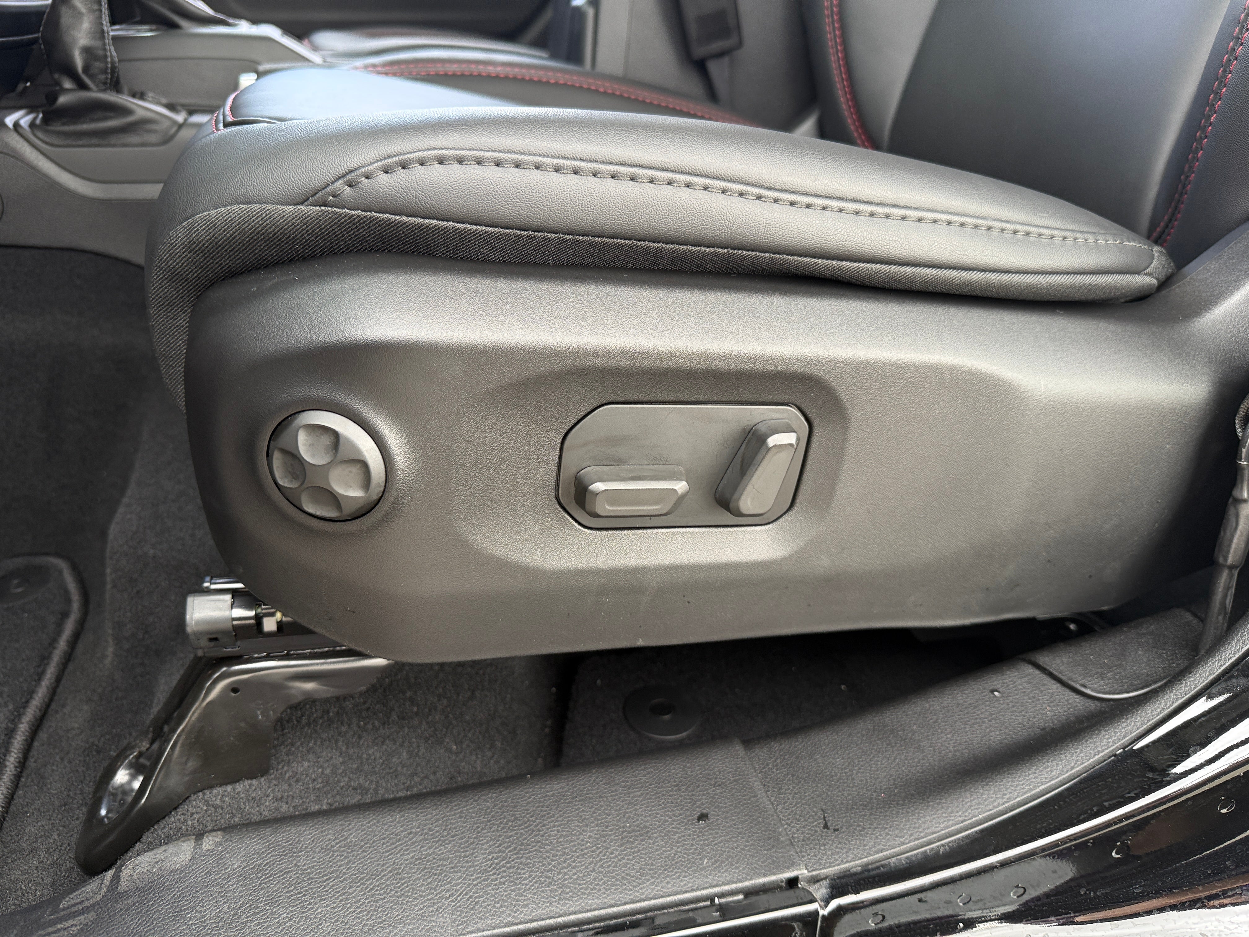 2026 Jeep Wrangler 4-Door Rubicon - Photo 3