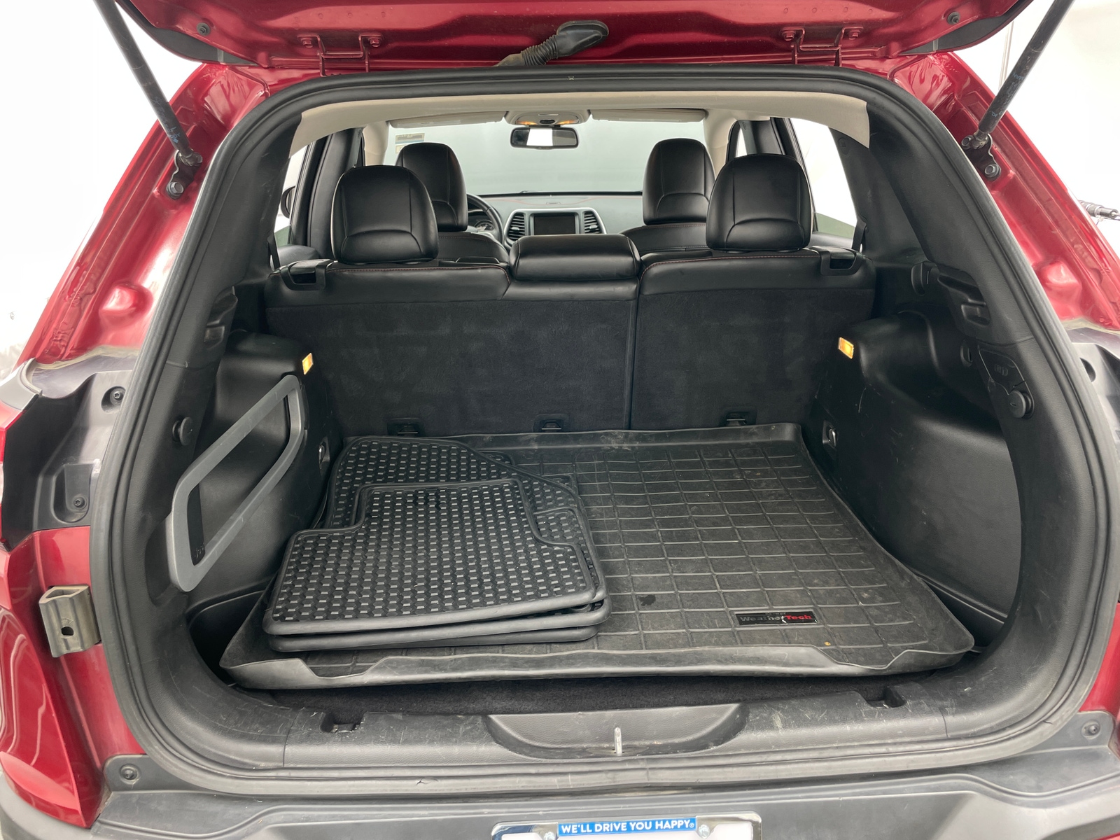 Thumbnail: 2016 Jeep Cherokee - 7