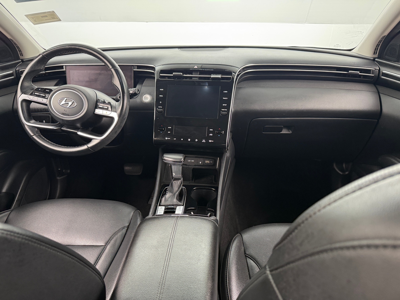 Thumbnail: 2023 Hyundai Tucson - 3