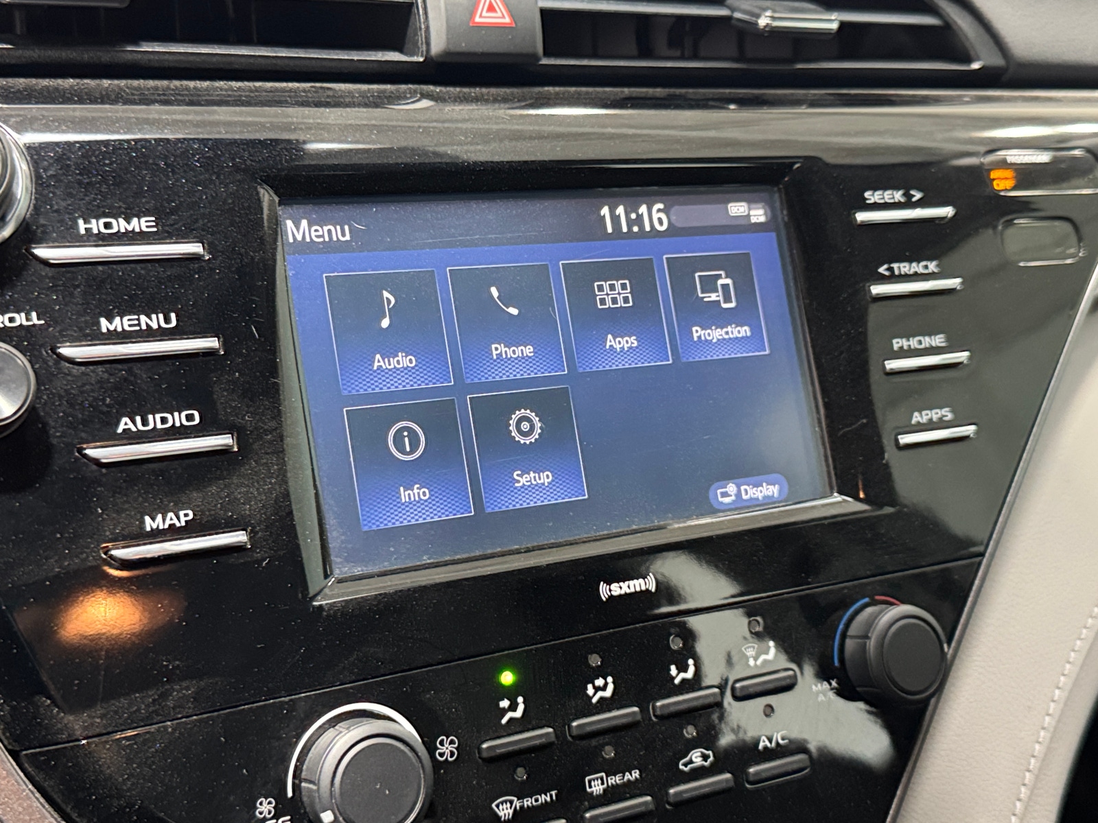 Thumbnail: 2020 Toyota Camry - 4