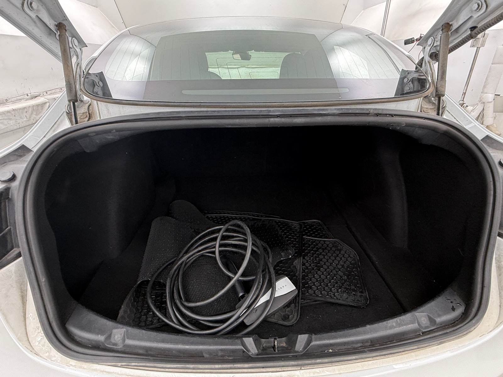 Thumbnail: 2020 Tesla Model 3 - 6