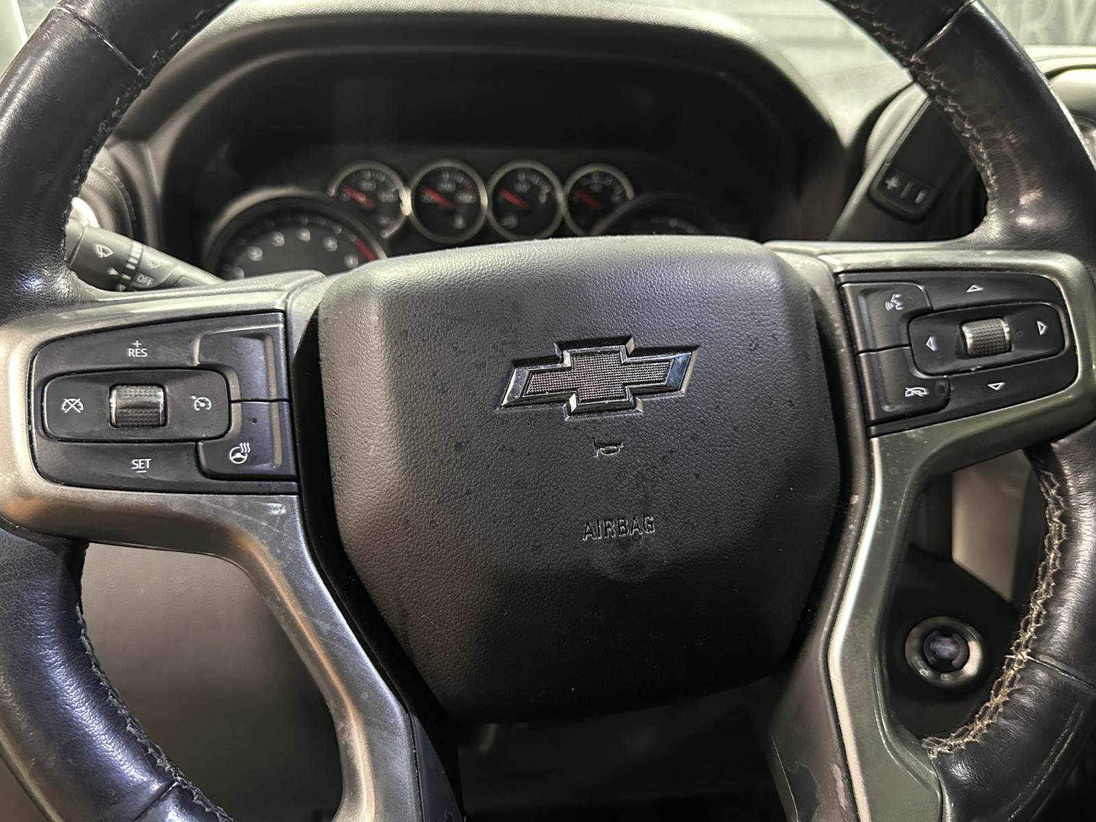 Thumbnail: 2021 Chevrolet Silverado 1500 - 5