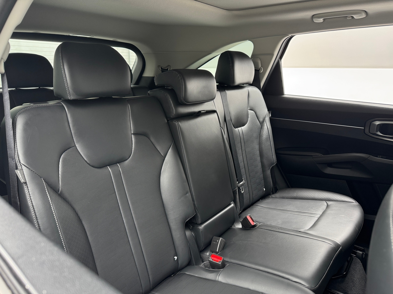 Thumbnail: 2024 Kia Sorento - 5