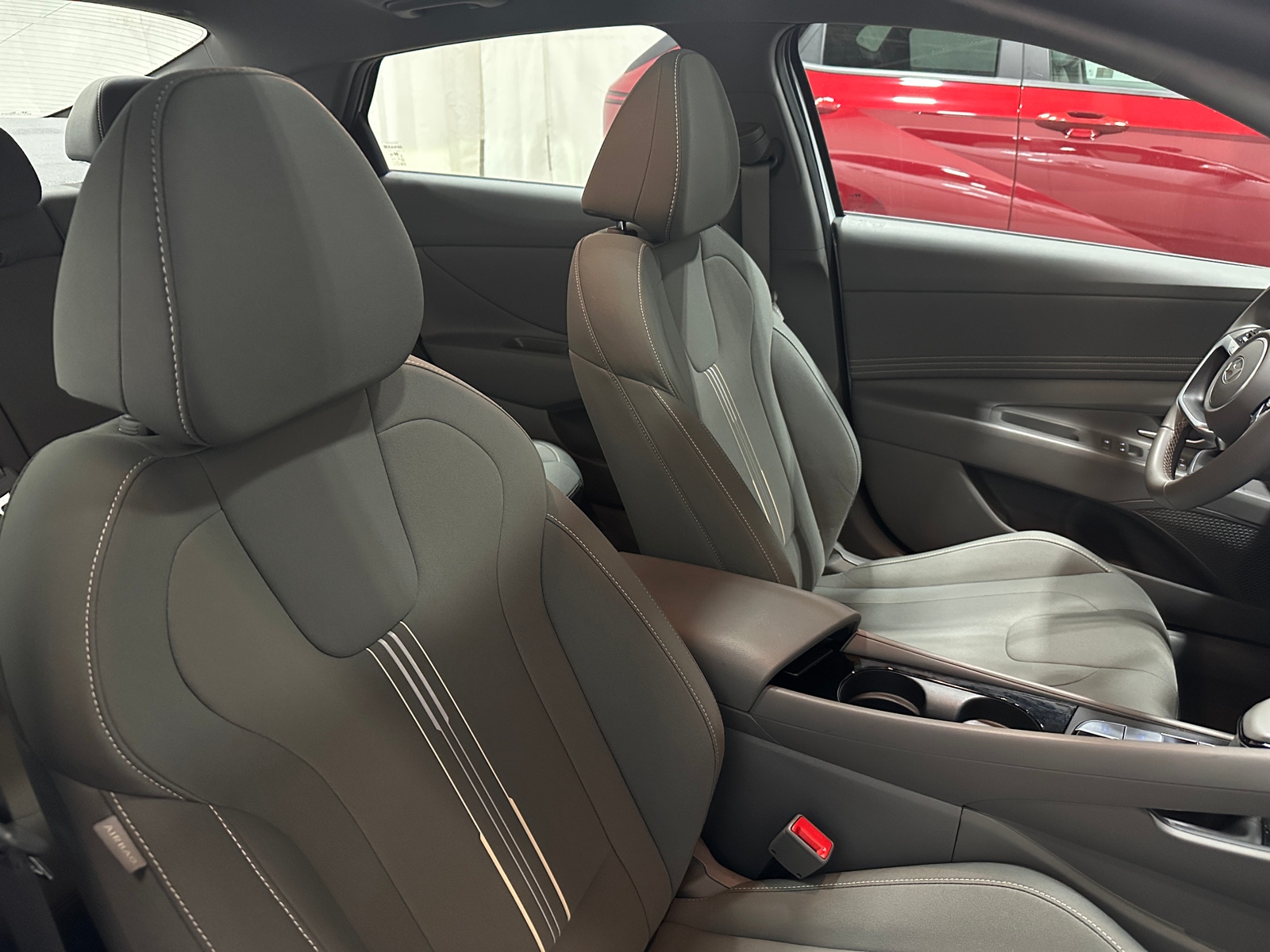 Thumbnail: 2025 Hyundai Elantra - 2