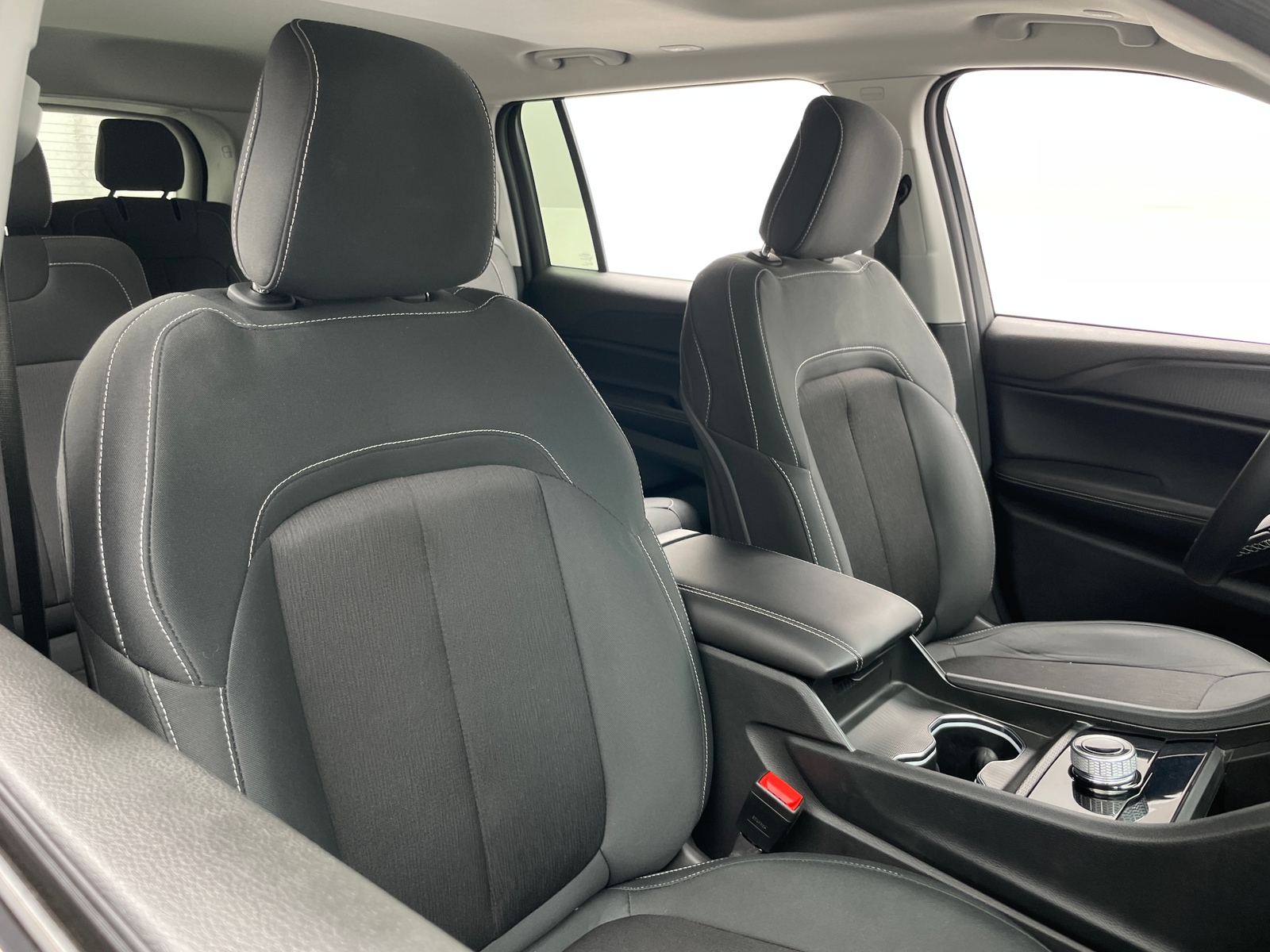 Thumbnail: 2024 Jeep Grand Cherokee L - 2