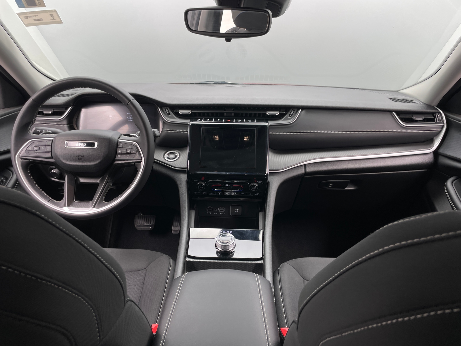 Thumbnail: 2024 Jeep Grand Cherokee L - 3