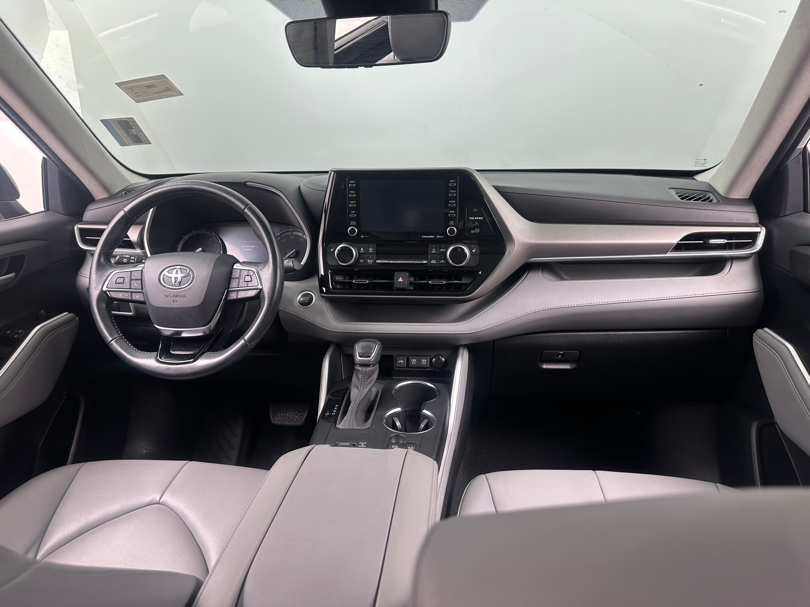 Thumbnail: 2021 Toyota Highlander - 2