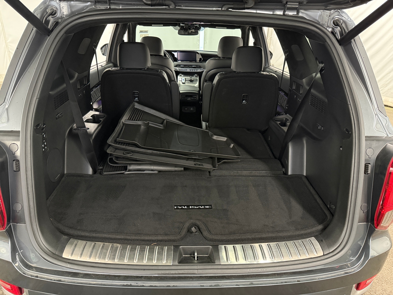 Thumbnail: 2022 Hyundai Palisade - 6