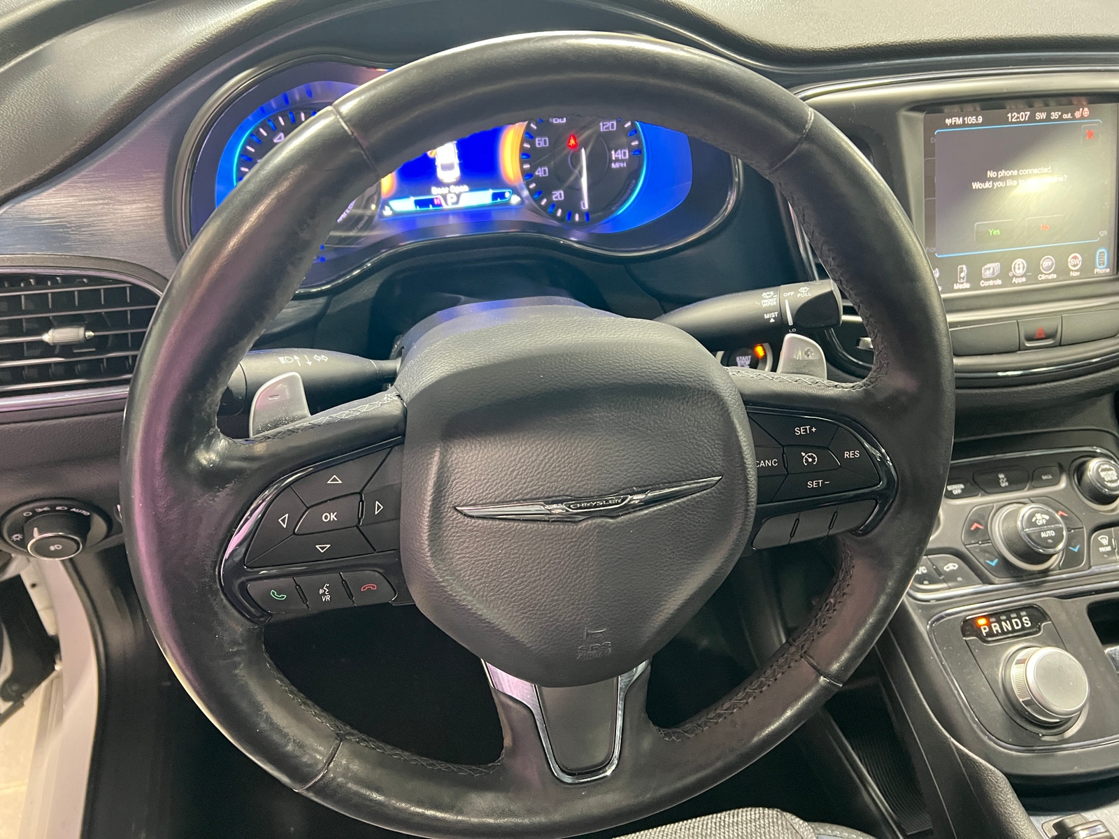 Thumbnail: 2015 Chrysler 200 - 4