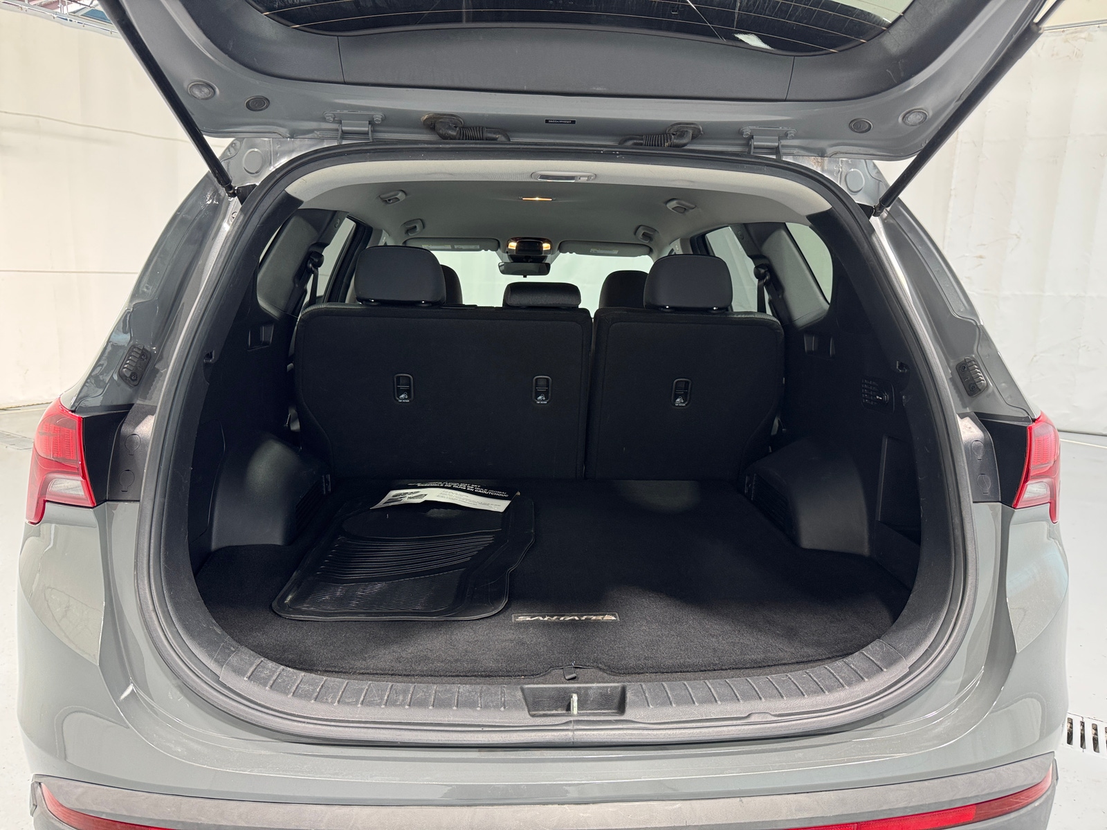 Thumbnail: 2023 Hyundai Santa Fe - 7