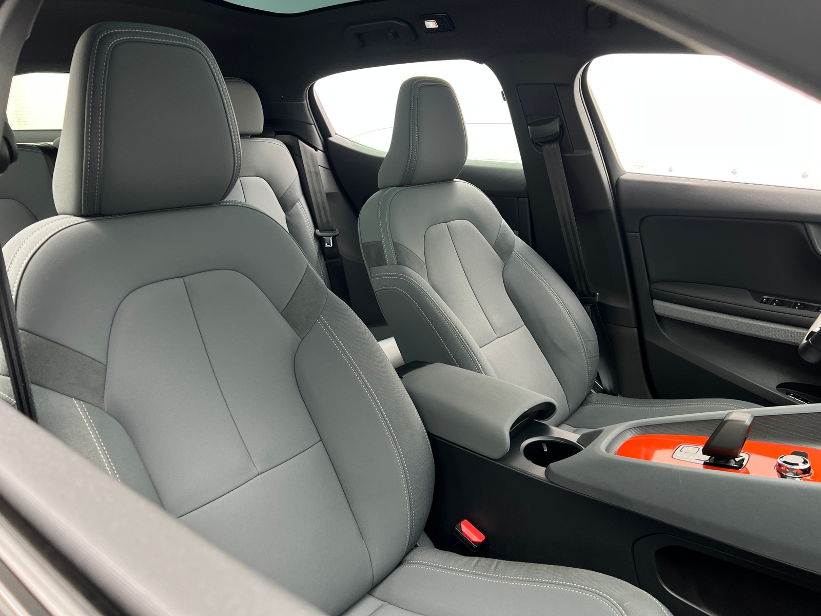 Thumbnail: 2021 Polestar 2 - 2