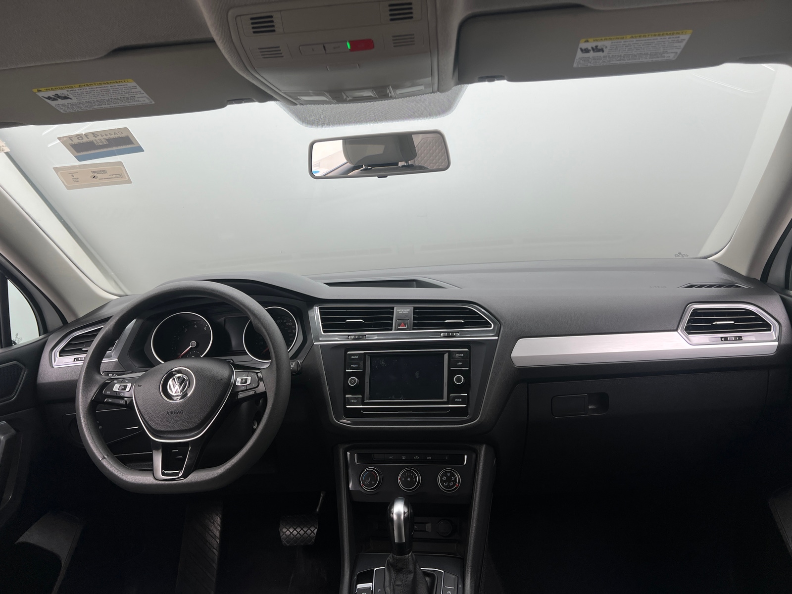 Thumbnail: 2021 Volkswagen Tiguan - 3