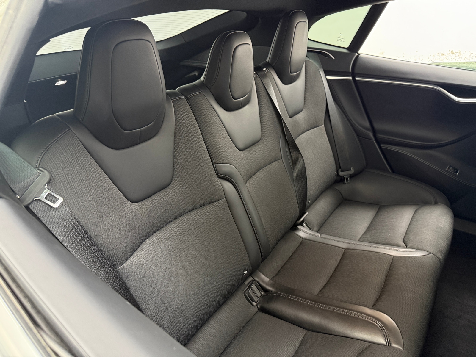 Thumbnail: 2018 Tesla Model S - 5