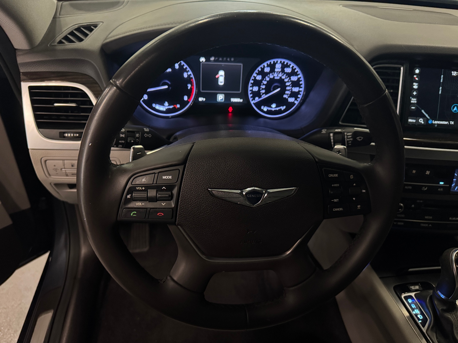 Thumbnail: 2017 Genesis G80 - 4