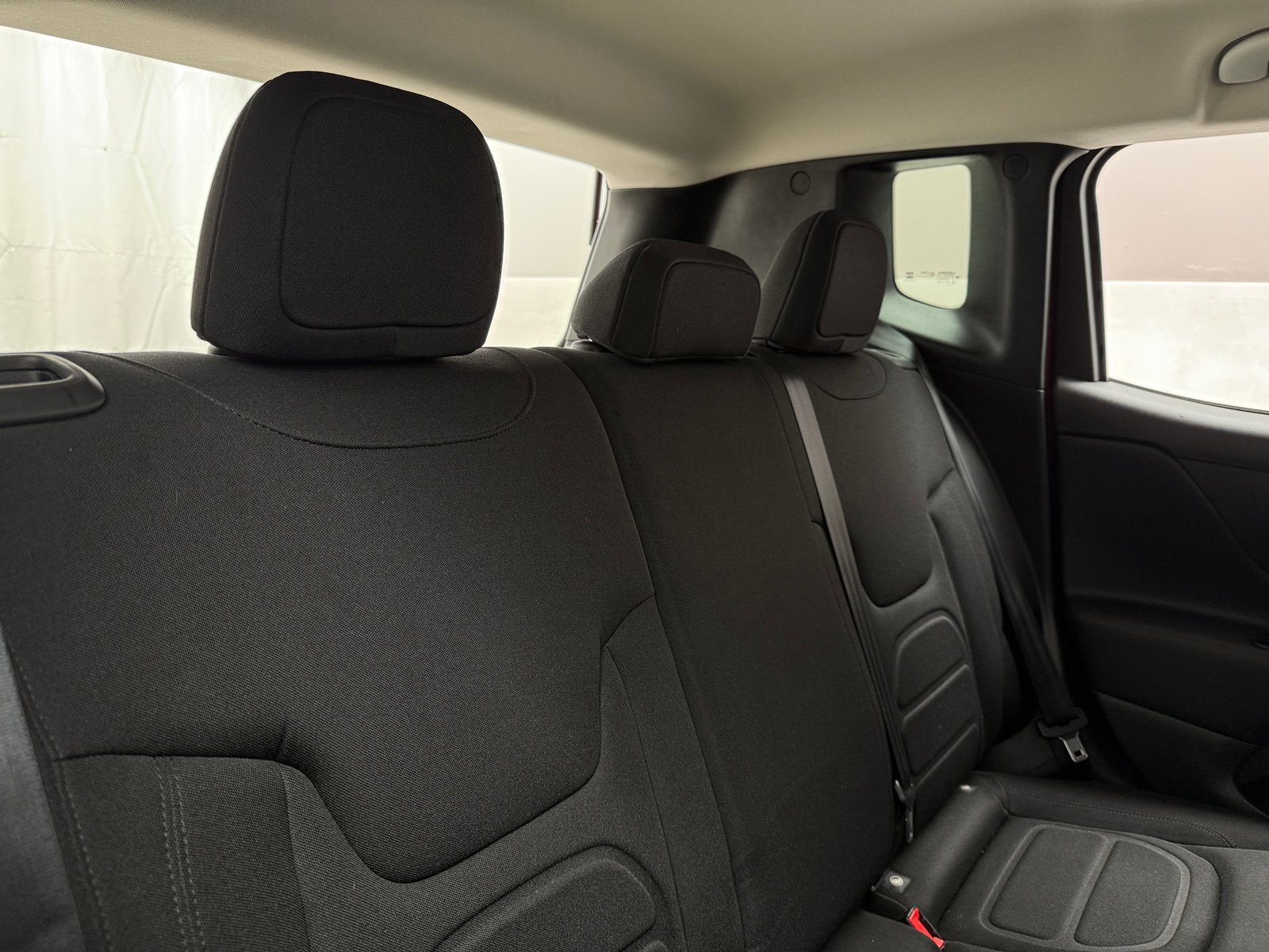 Thumbnail: 2022 Jeep Renegade - 6