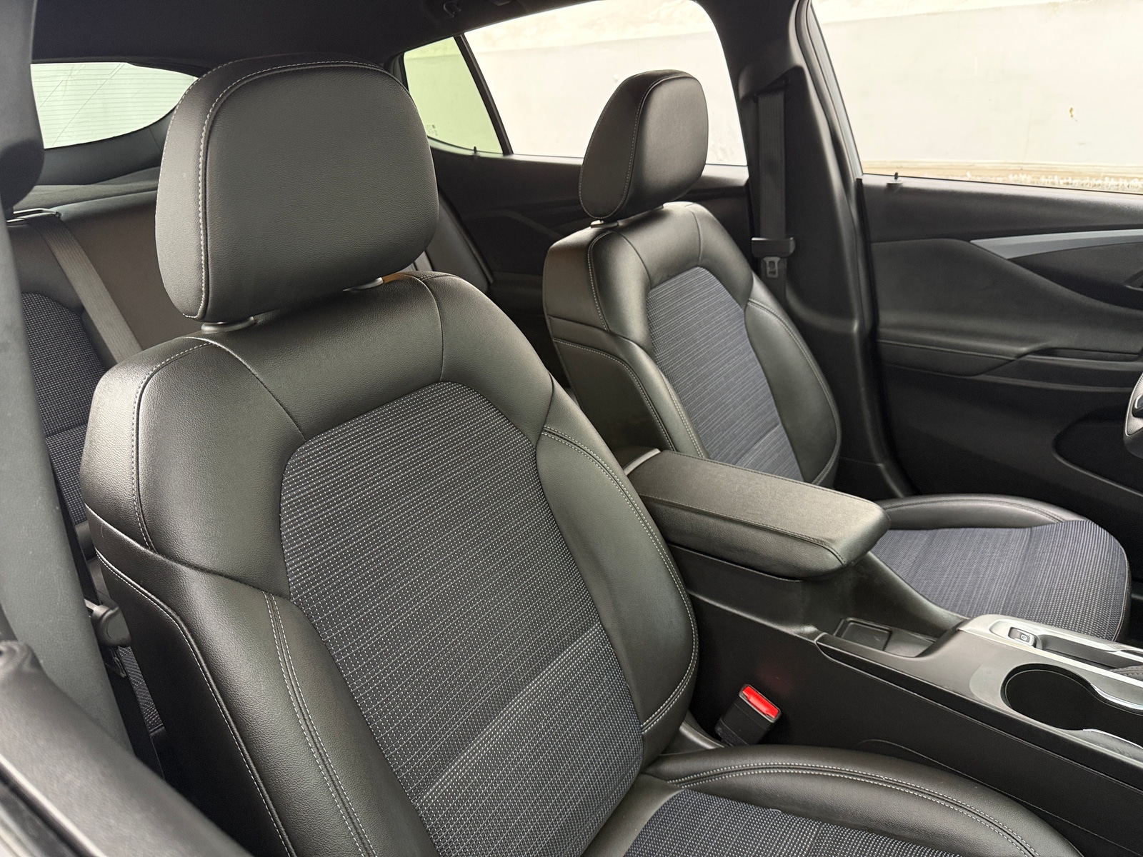 Thumbnail: 2025 Buick Envista - 2