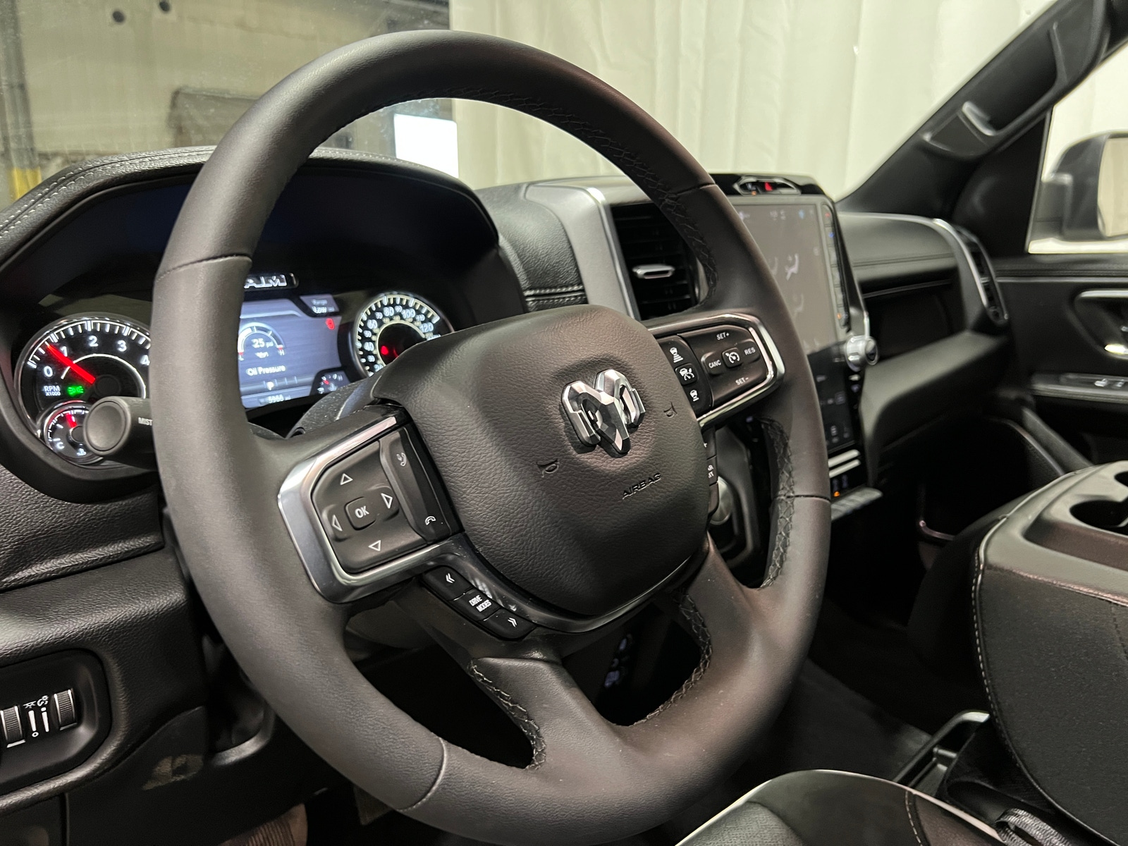 Thumbnail: 2025 RAM 1500 - 4