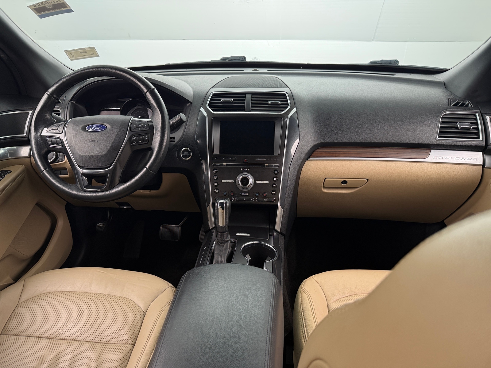 Thumbnail: 2017 Ford Explorer - 2