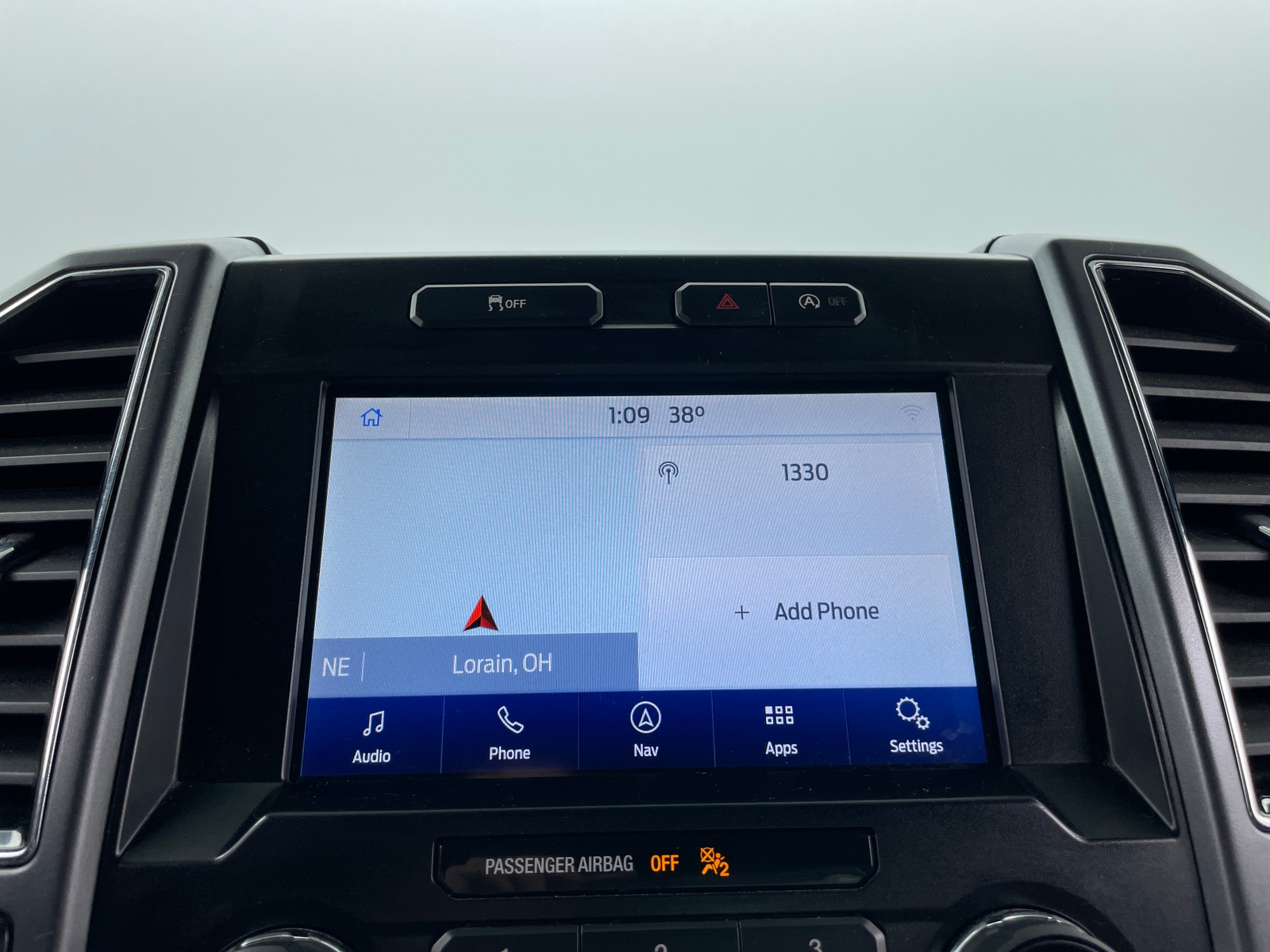 Thumbnail: 2019 Ford Econoline - 4