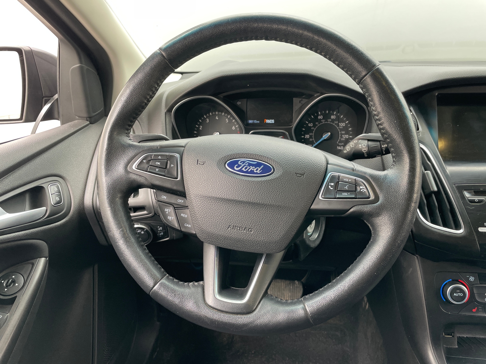 Thumbnail: 2018 Ford Focus - 5