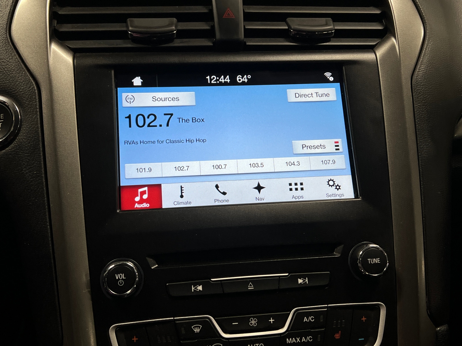 Thumbnail: 2017 Ford Fusion - 4