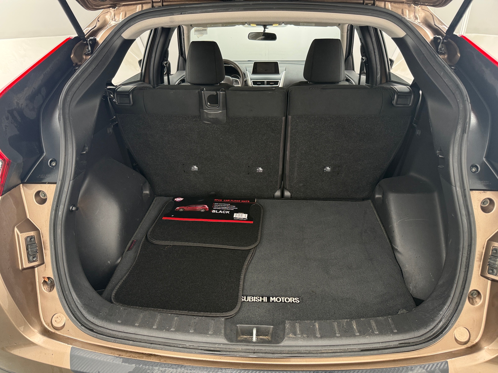 Thumbnail: 2018 Mitsubishi Eclipse Cross - 7