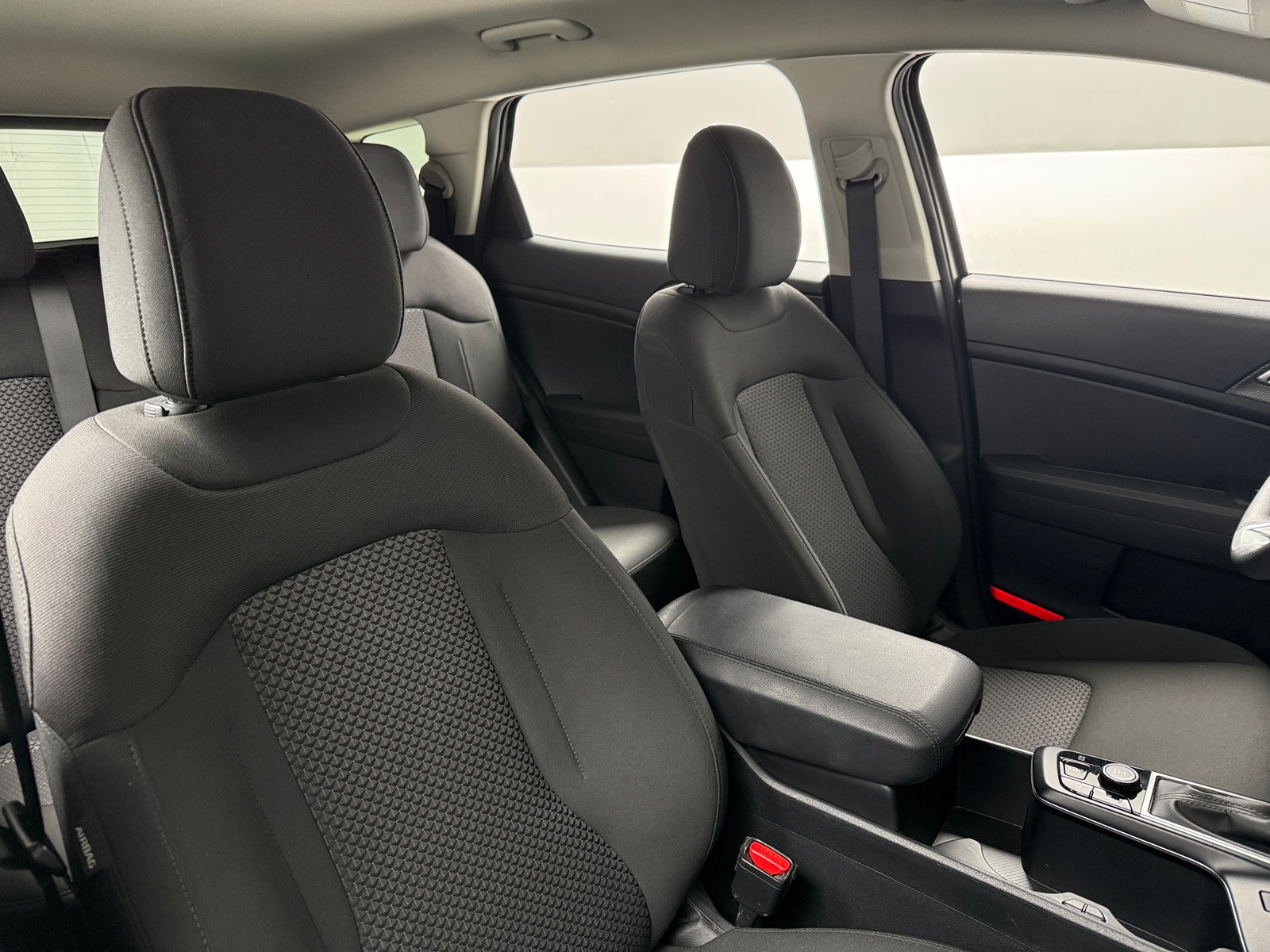 Thumbnail: 2025 Kia Sportage - 2