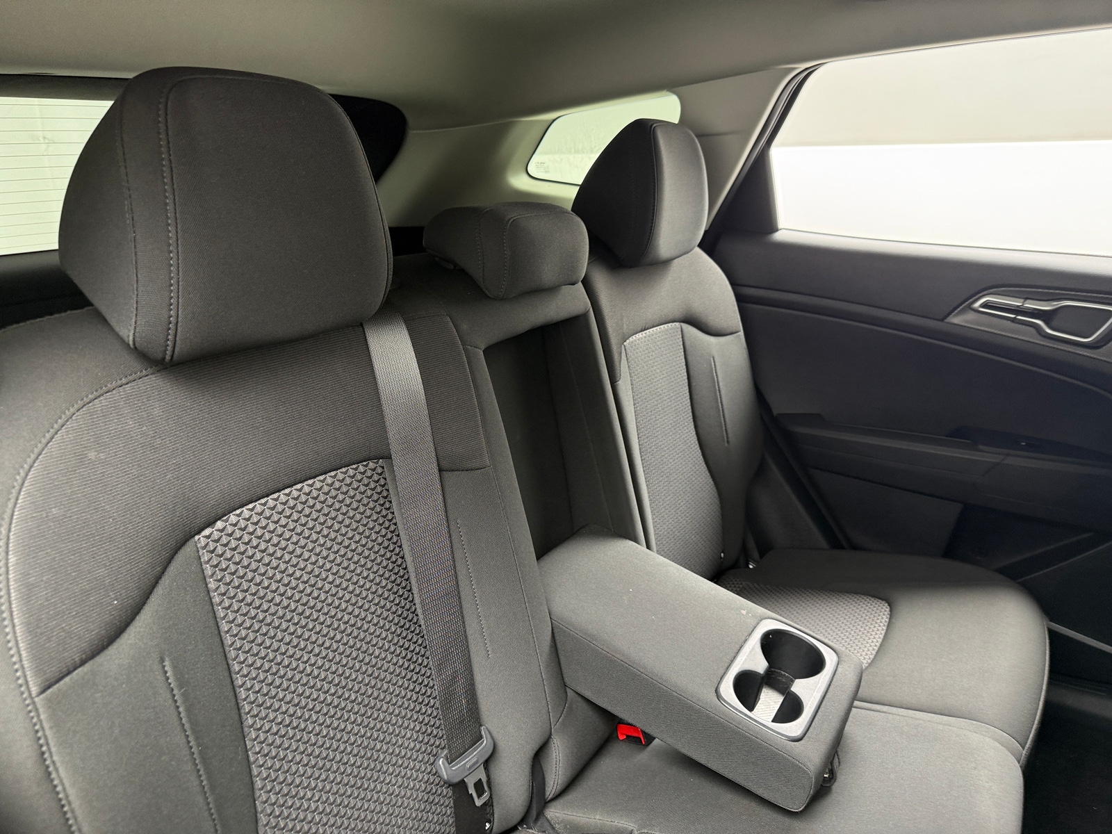 Thumbnail: 2025 Kia Sportage - 6