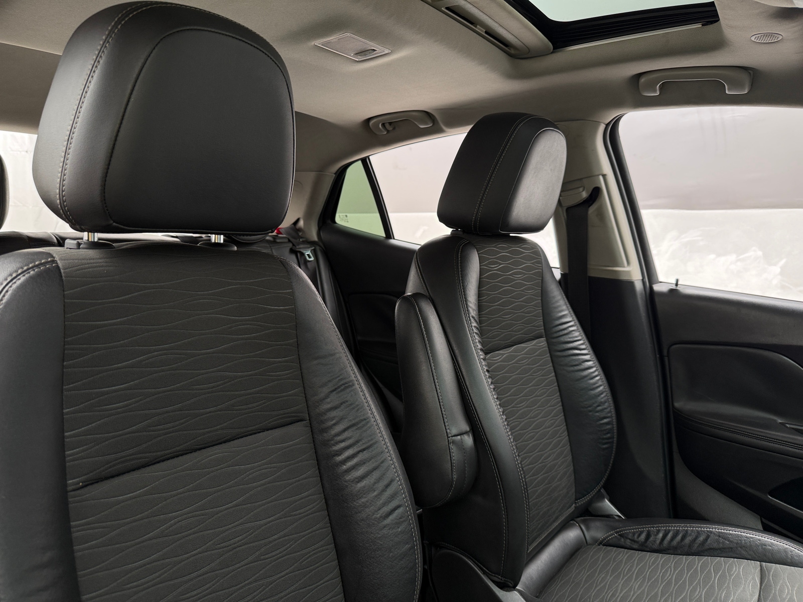 Thumbnail: 2016 Buick Encore - 2