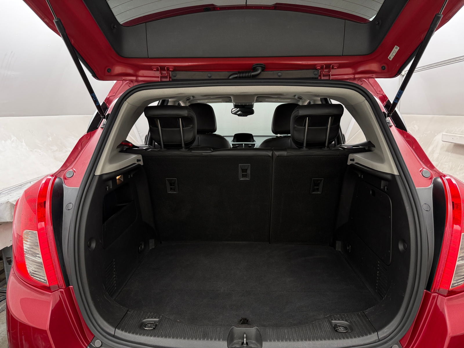 Thumbnail: 2016 Buick Encore - 7