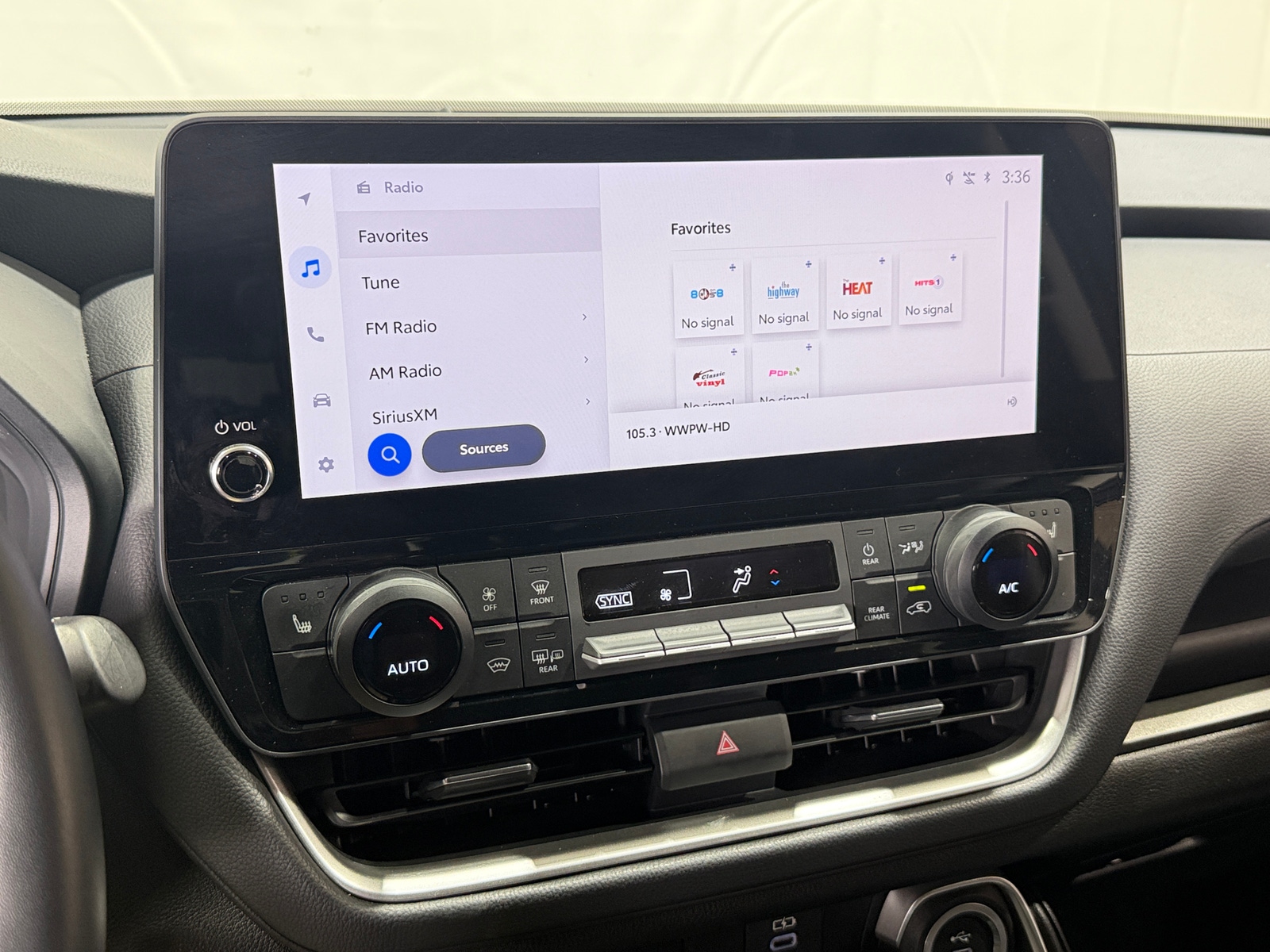 Thumbnail: 2025 Toyota Grand Highlander - 3