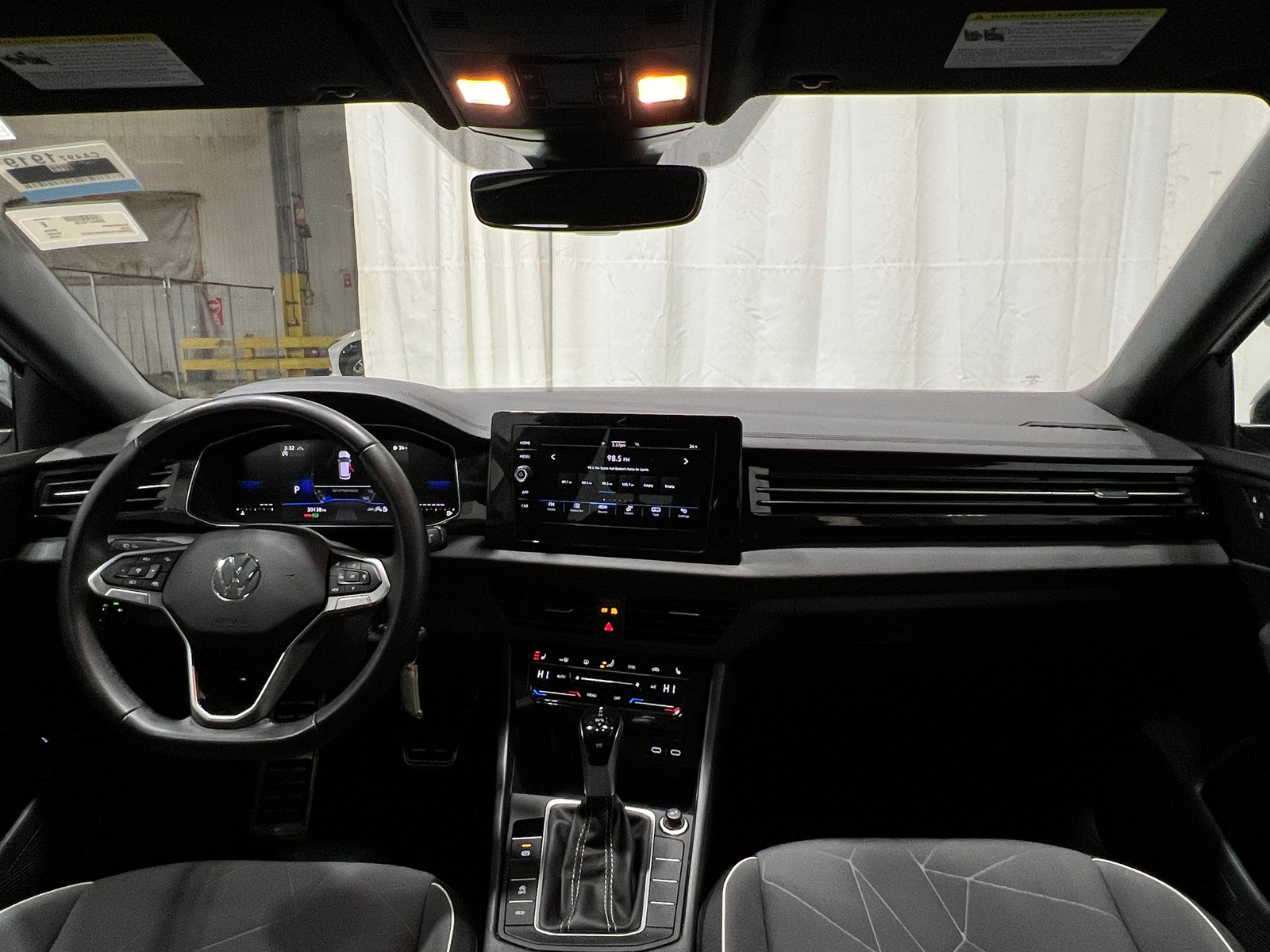 Thumbnail: 2025 Volkswagen Jetta - 3