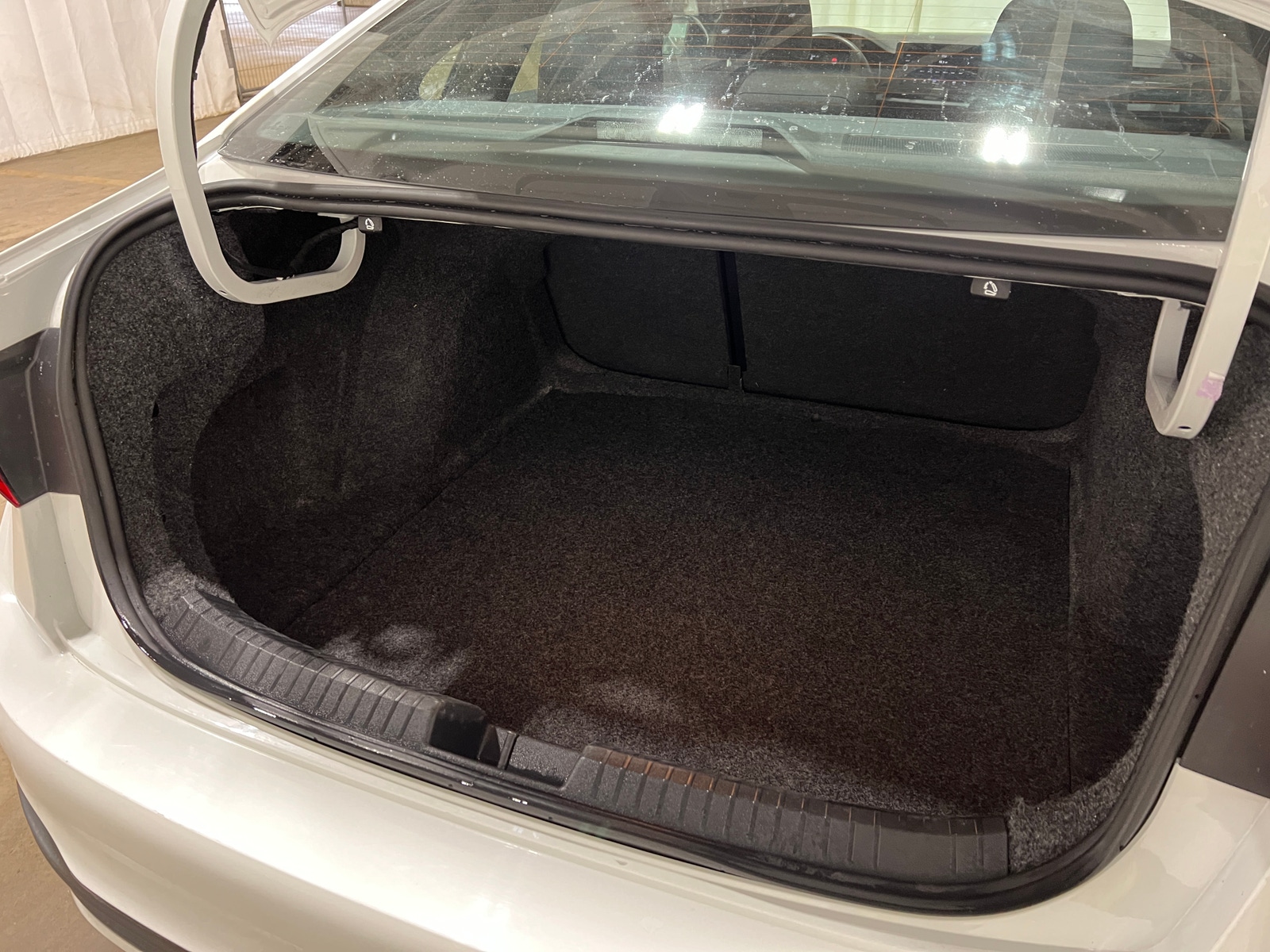 Thumbnail: 2025 Volkswagen Jetta - 7