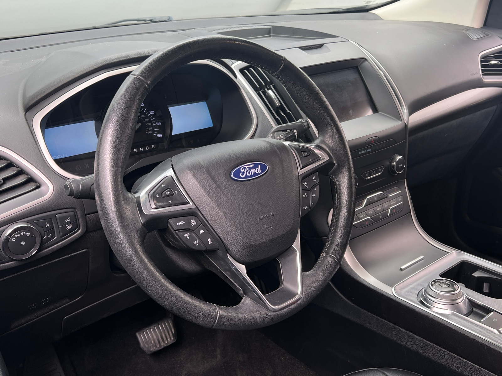 Thumbnail: 2020 Ford Edge - 4