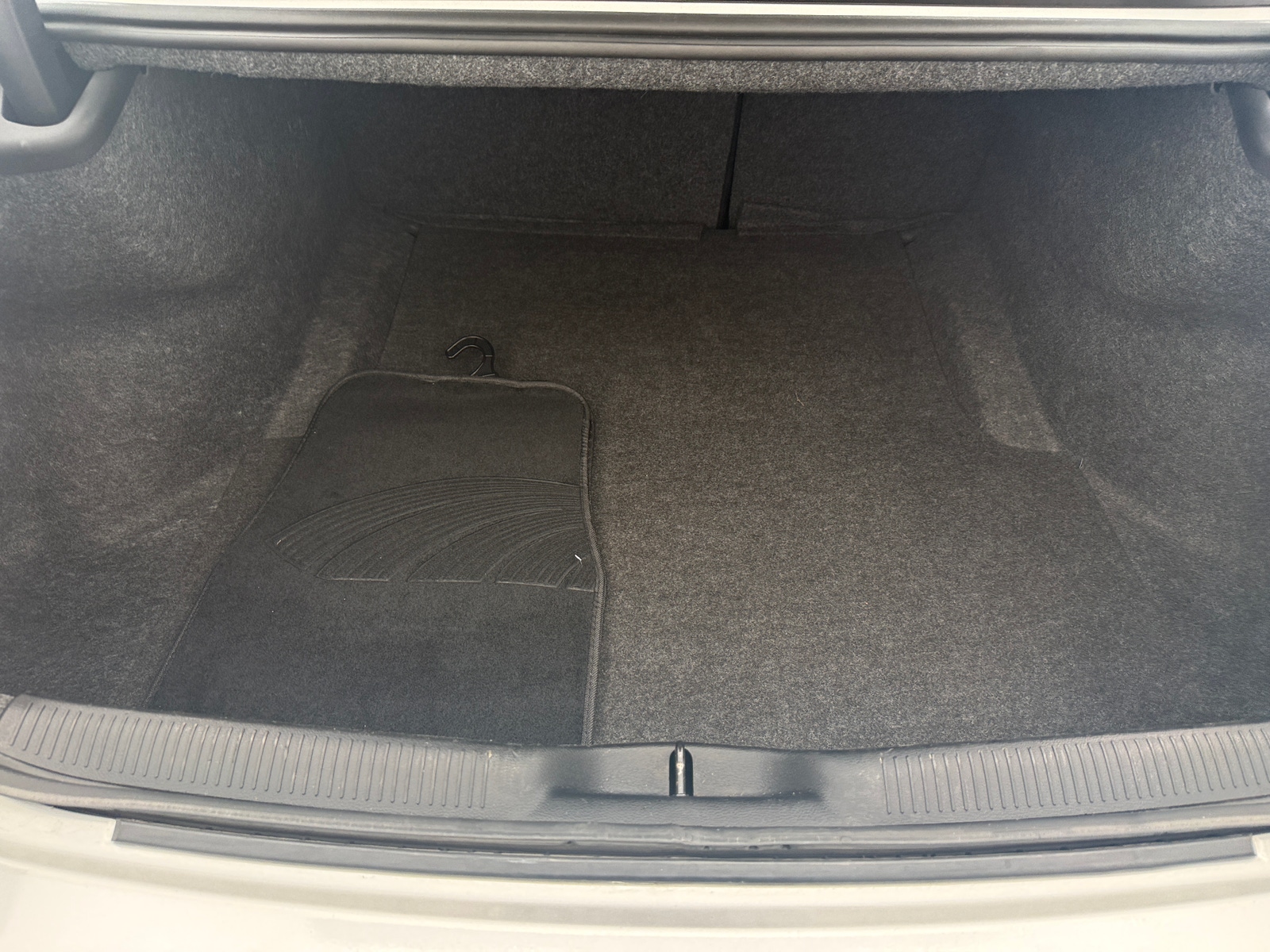 Thumbnail: 2022 Dodge Charger - 7