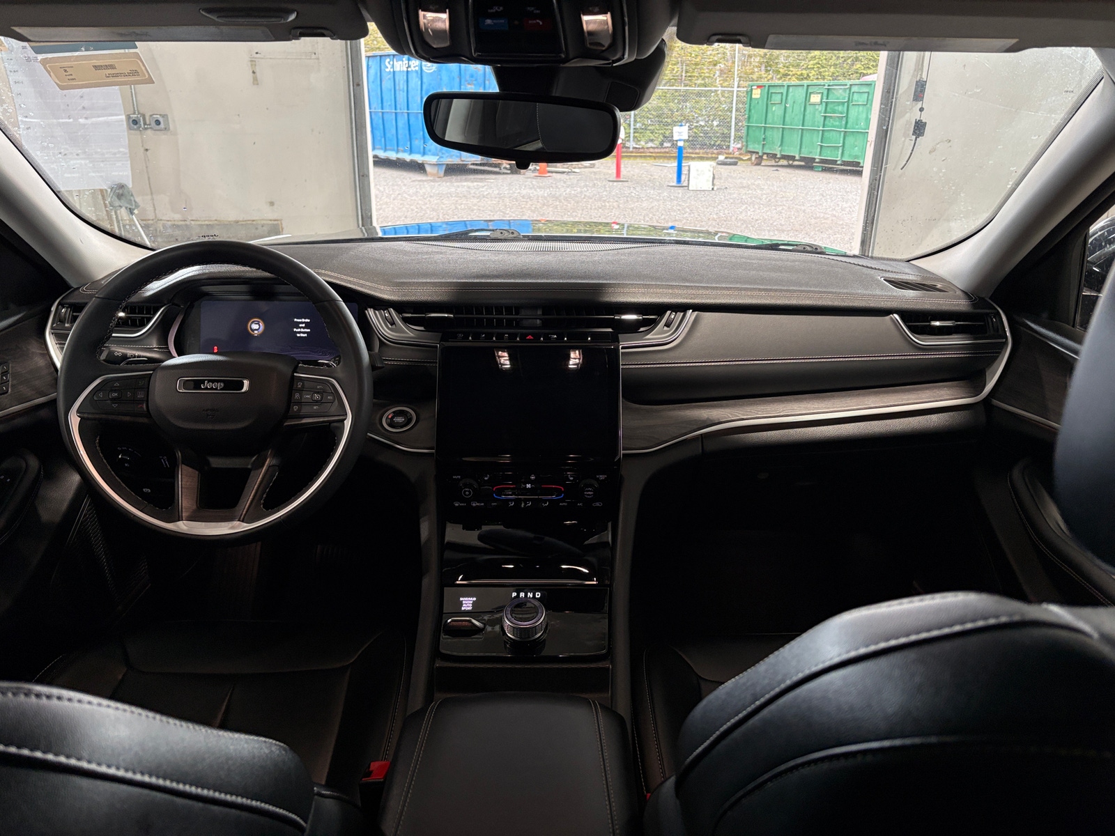 Thumbnail: 2023 Jeep Grand Cherokee L - 2