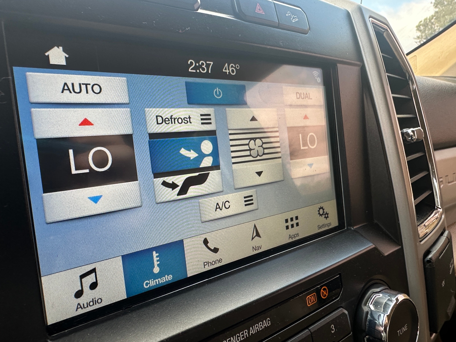 Thumbnail: 2018 Ford Econoline - 3