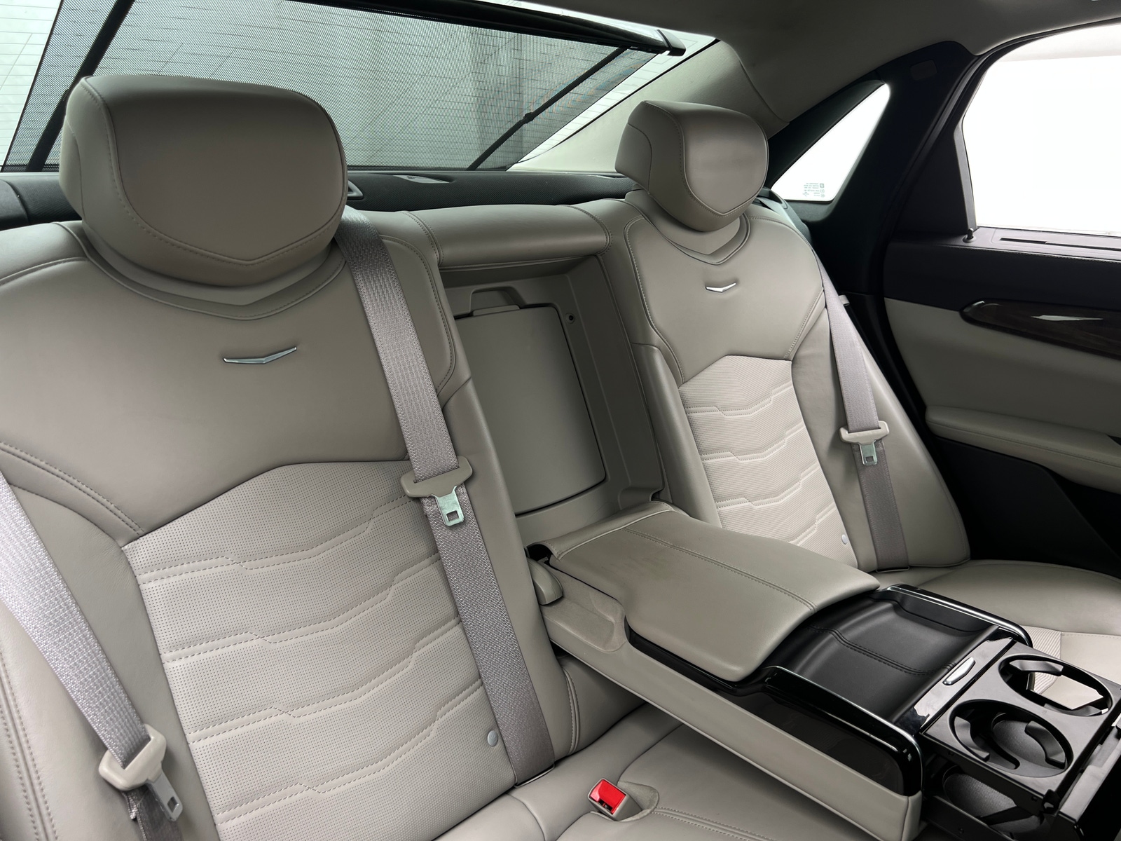 Thumbnail: 2018 Cadillac CT6 - 5