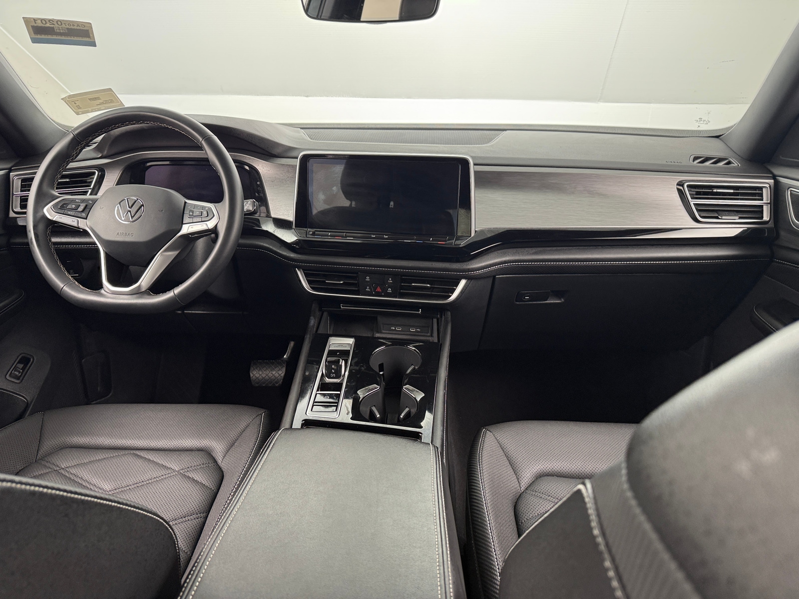 Thumbnail: 2024 Volkswagen Atlas - 2