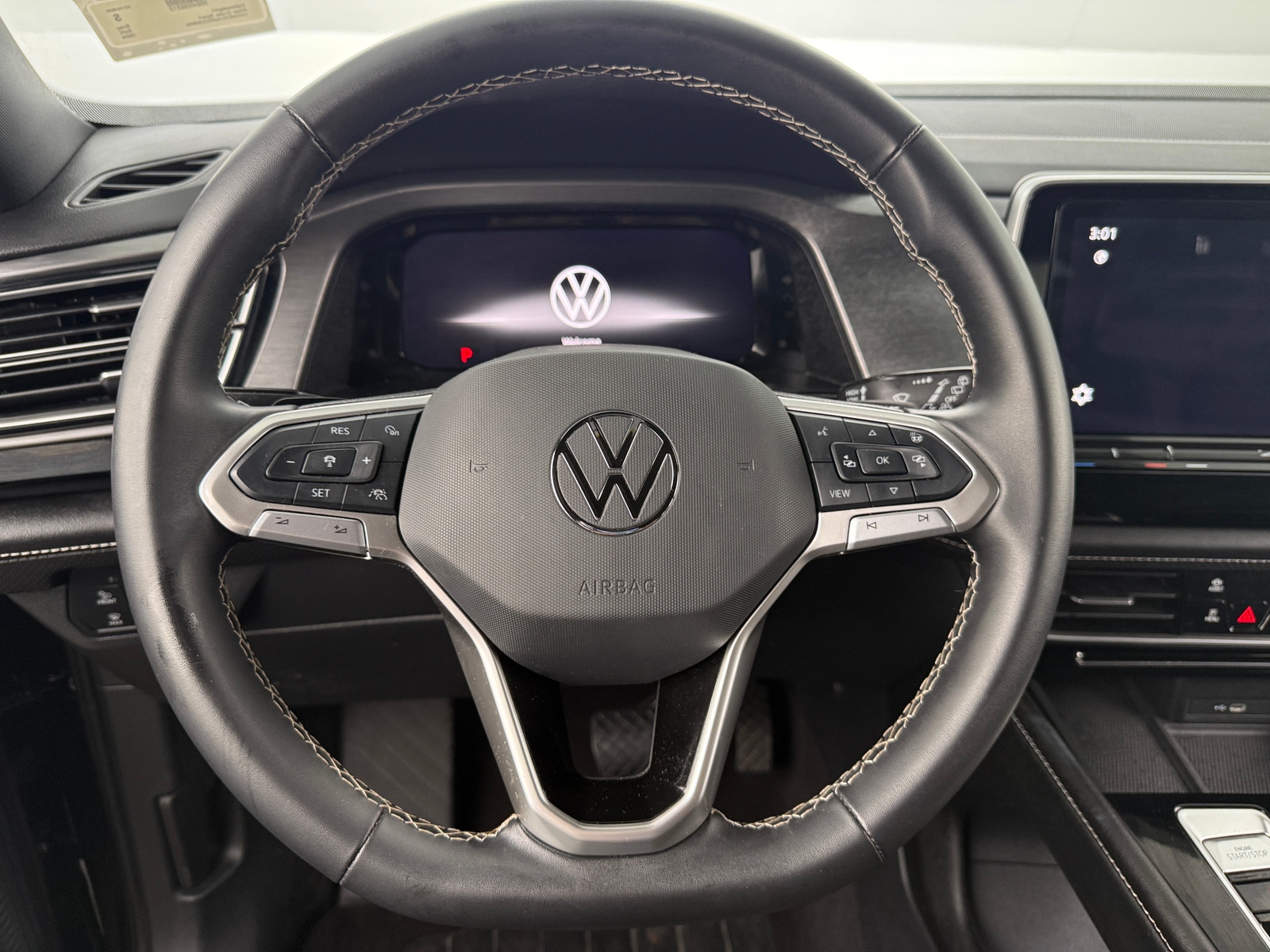 Thumbnail: 2024 Volkswagen Atlas - 4