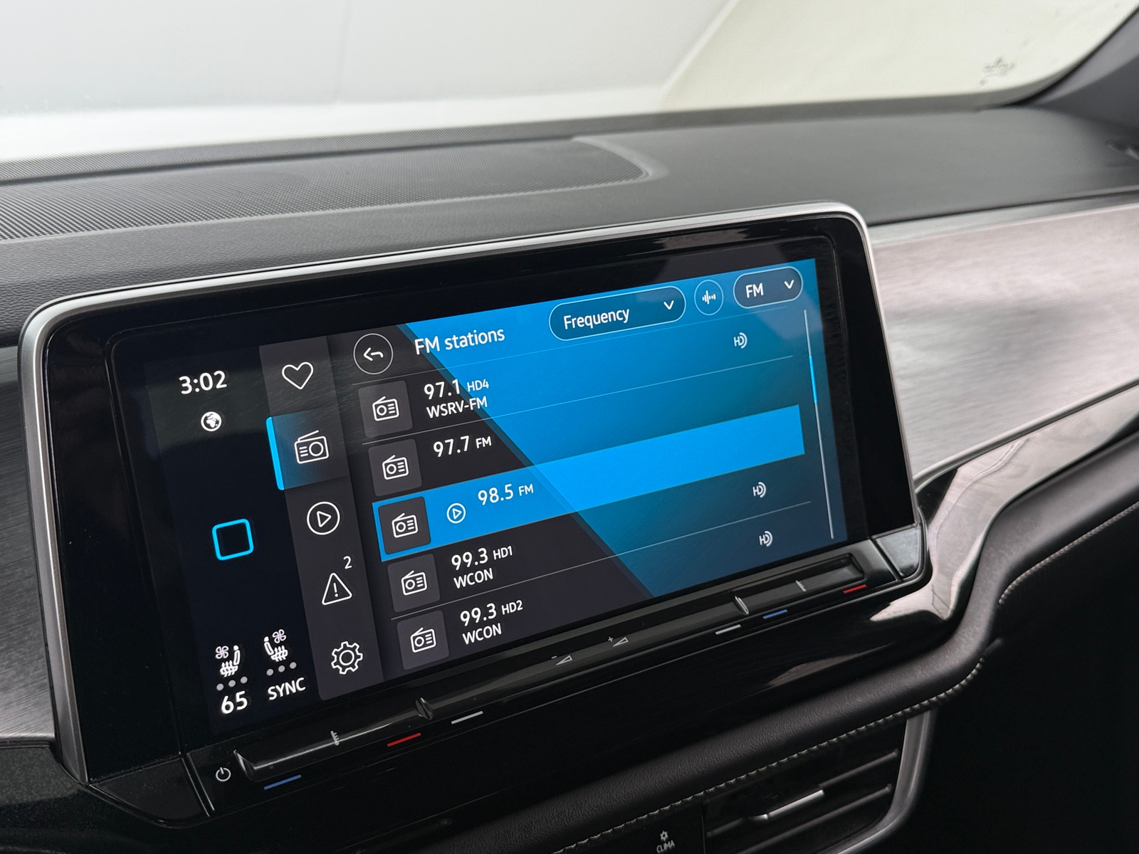 Thumbnail: 2024 Volkswagen Atlas - 3