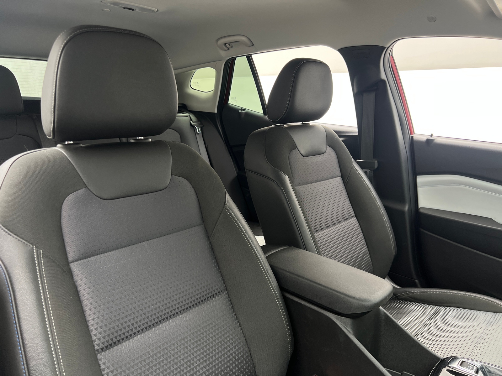 Thumbnail: 2025 Chevrolet Trax - 2