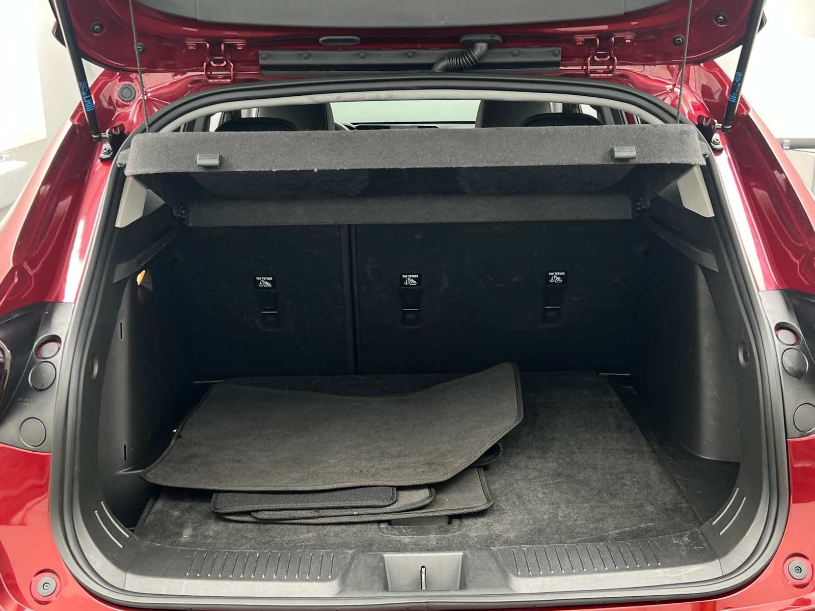 Thumbnail: 2025 Chevrolet Trax - 7