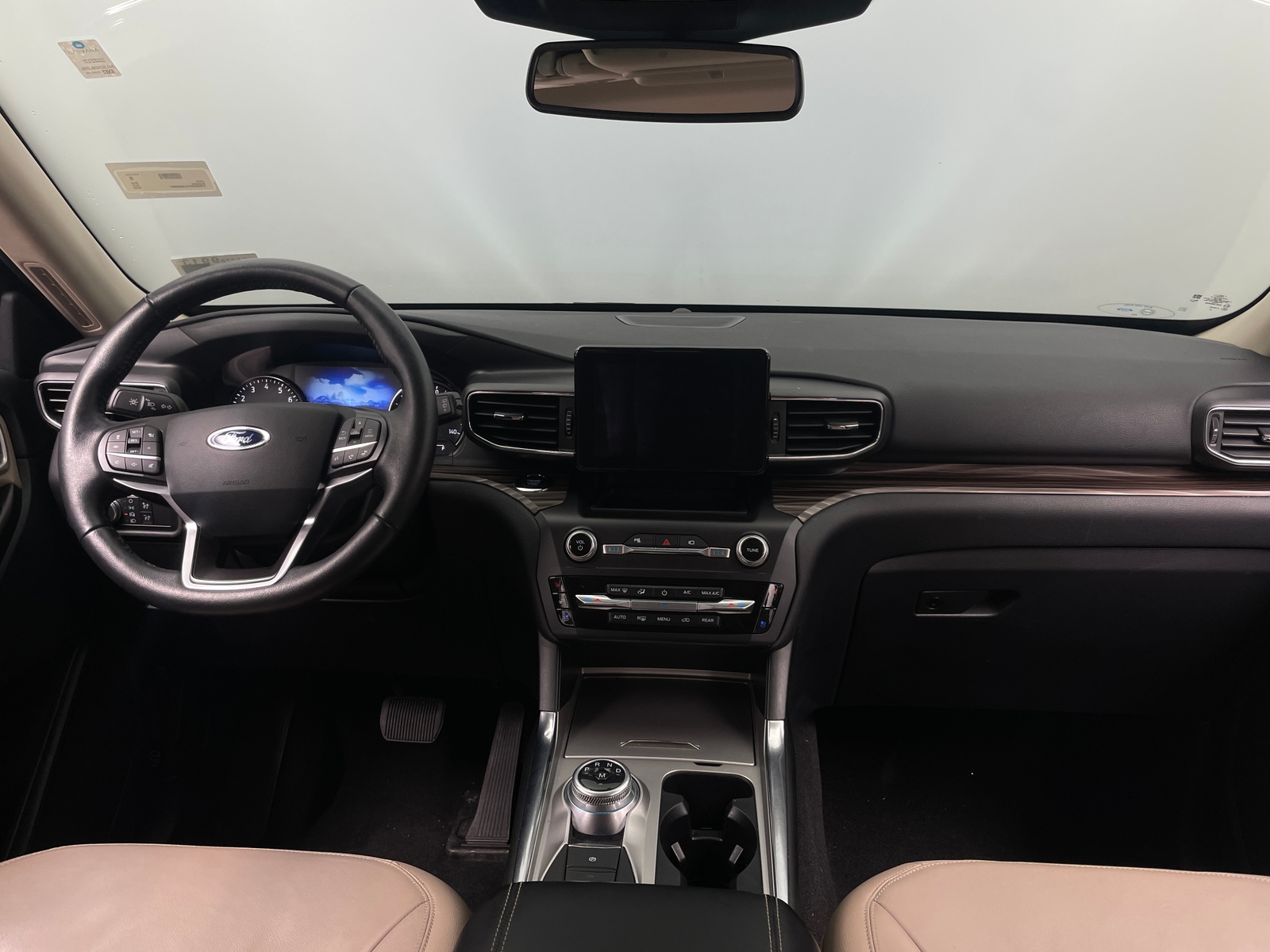 Thumbnail: 2020 Ford Explorer - 2