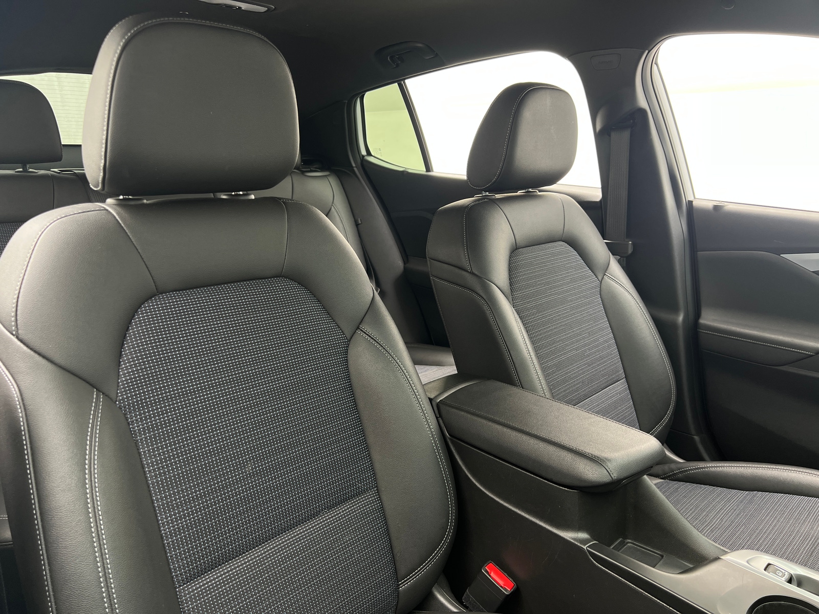 Thumbnail: 2025 Buick Envista - 2