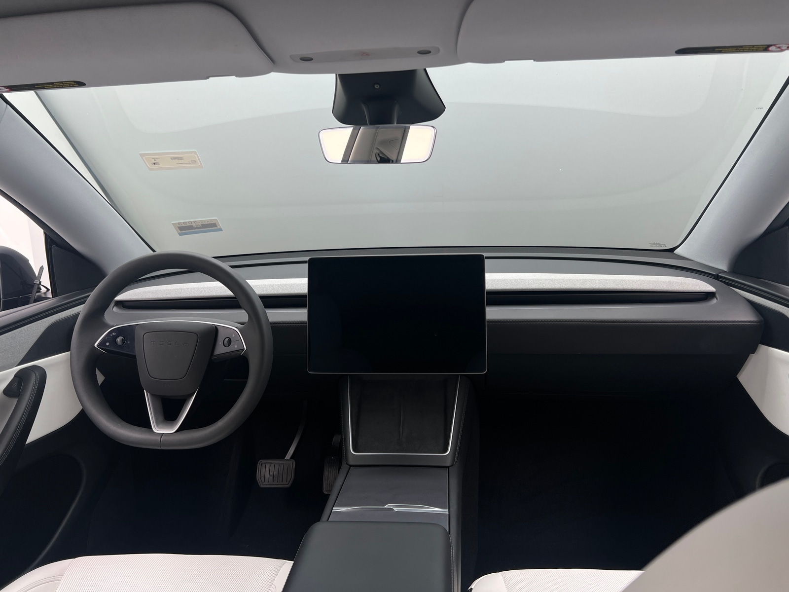 Thumbnail: 2026 Tesla Model Y - 3