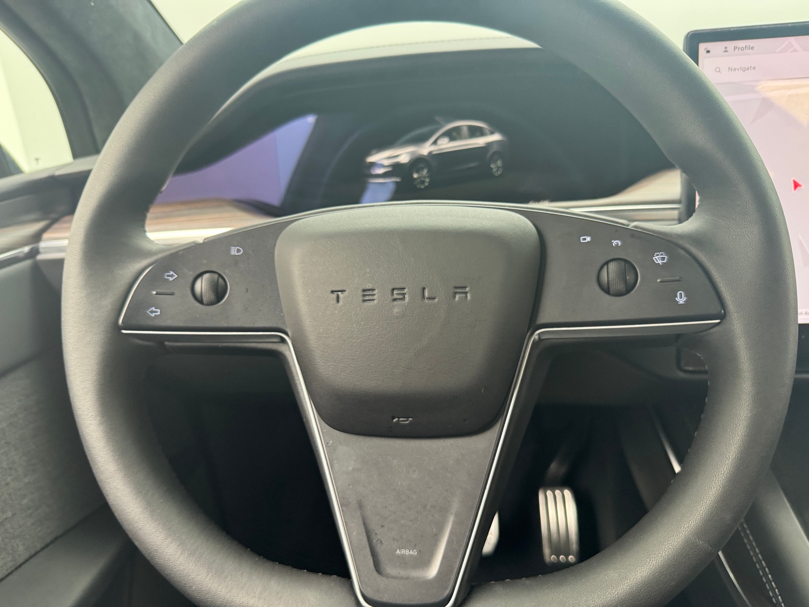 Thumbnail: 2024 Tesla Model X - 4