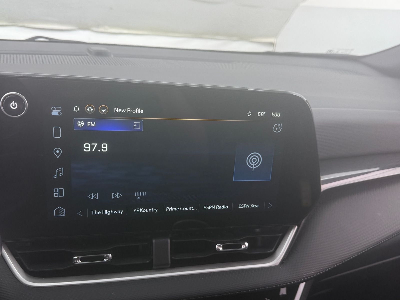 Thumbnail: 2025 Chevrolet Equinox - 4