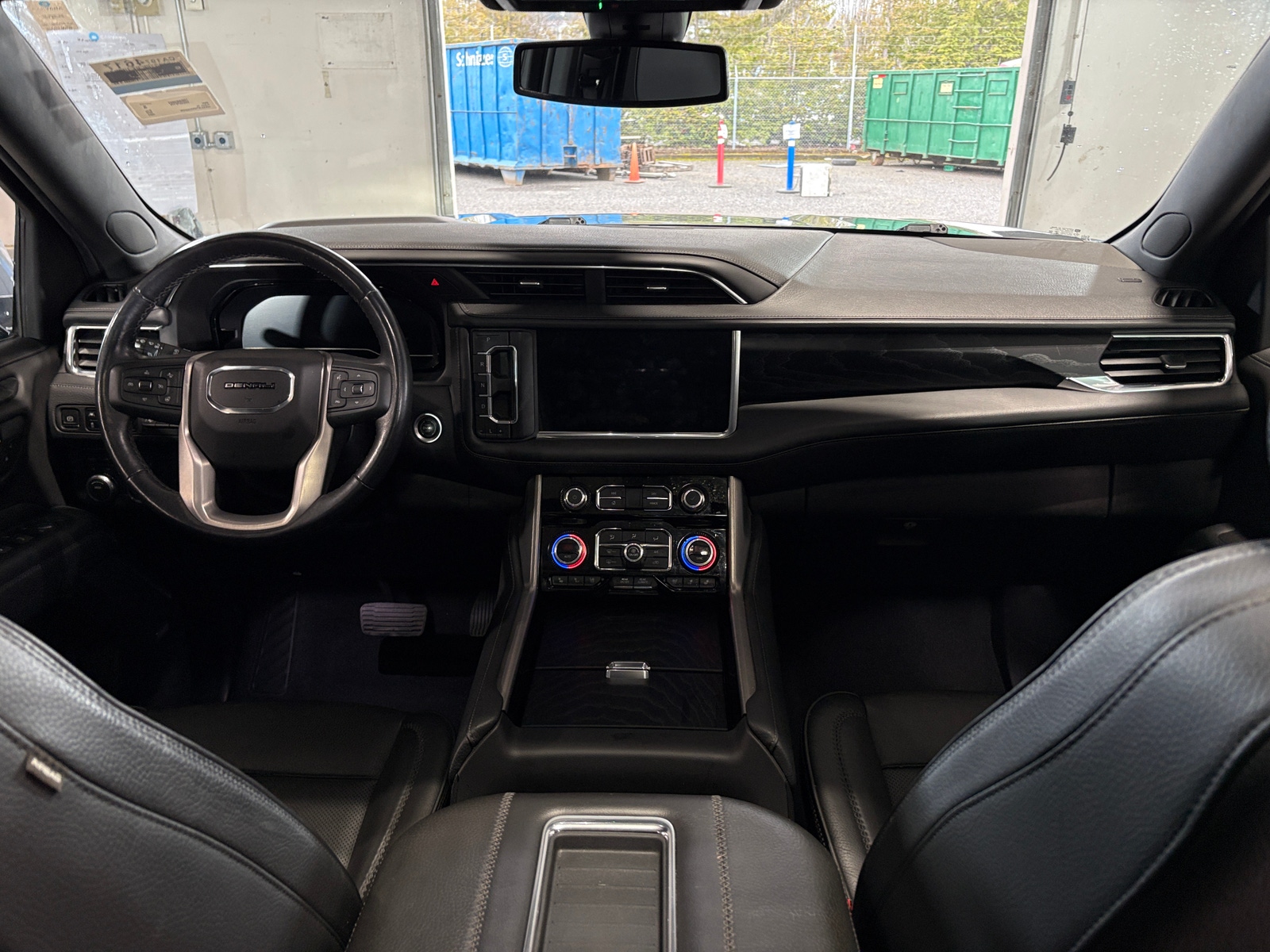 Thumbnail: 2022 GMC Yukon XL - 2