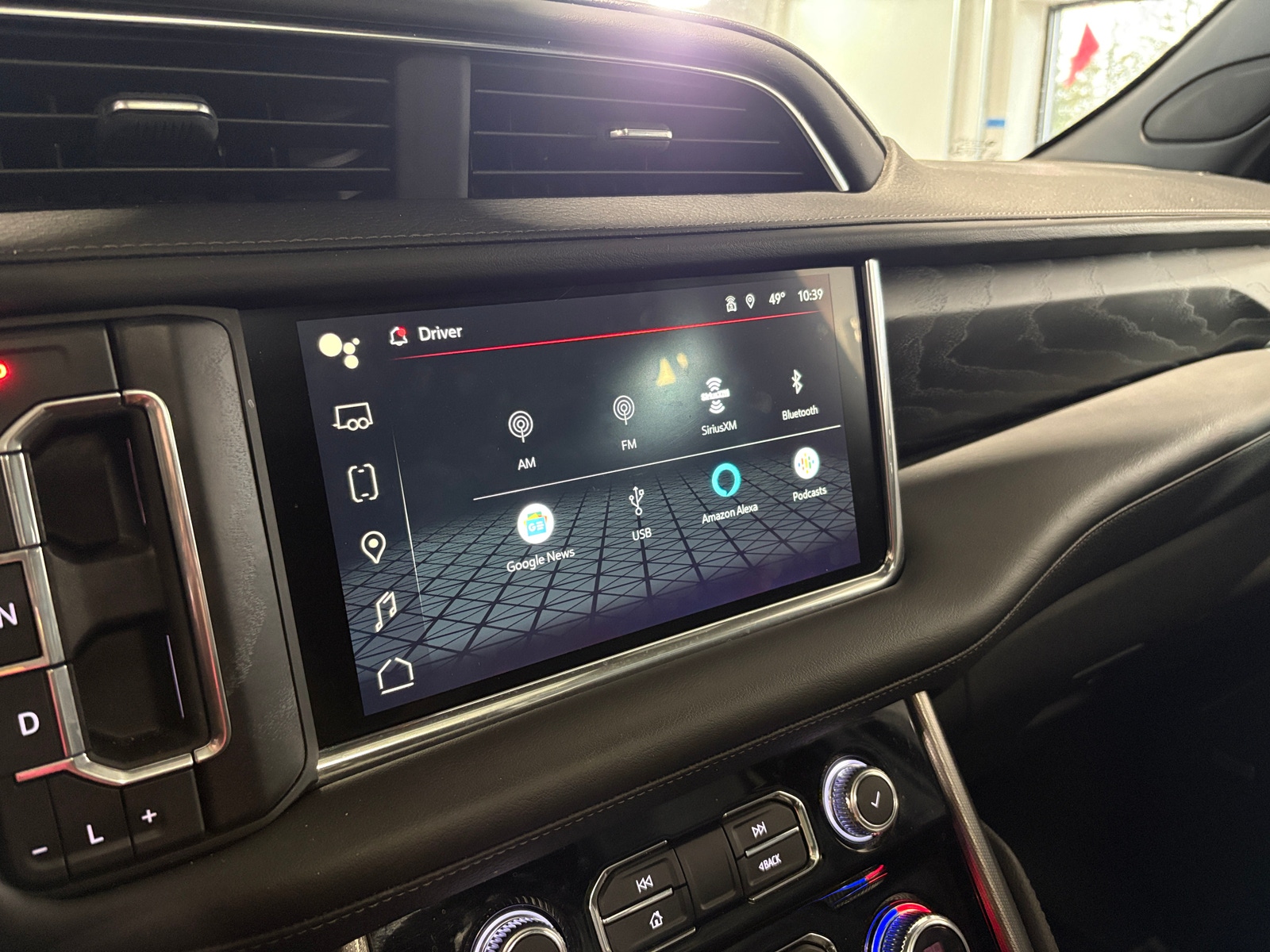 Thumbnail: 2022 GMC Yukon XL - 3